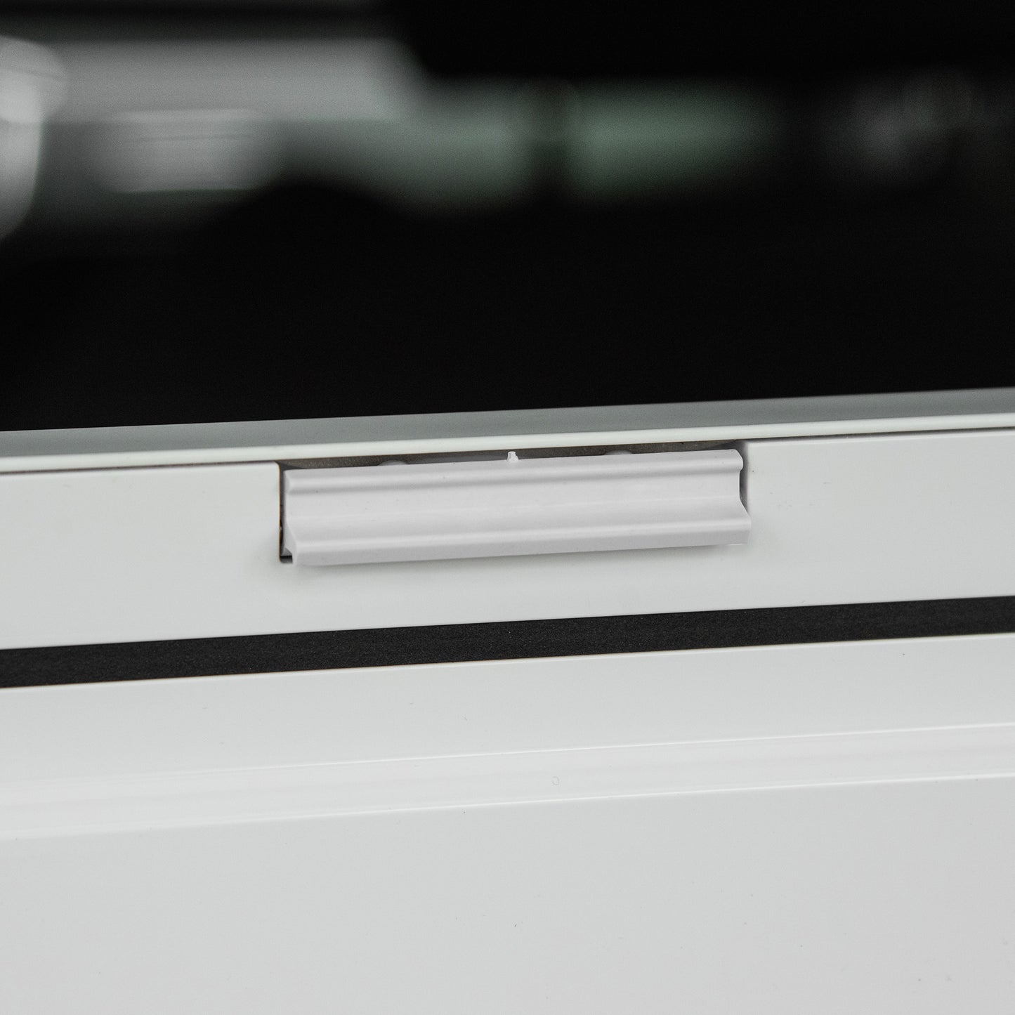 Kühlbox Auto 30L mit LCD-Anzeige ä12/24V DC und 110-240V AC